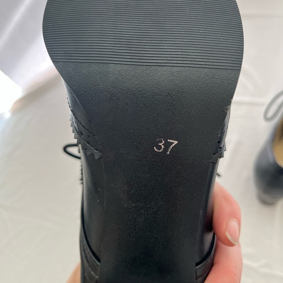 Women's Black Stacked Heel Lace-Up Brogue Oxford Shoes Size 37 New without Box - Picture 6 of 9